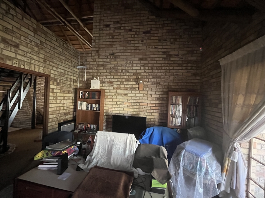 4 Bedroom Property for Sale in Potchefstroom Rural North West